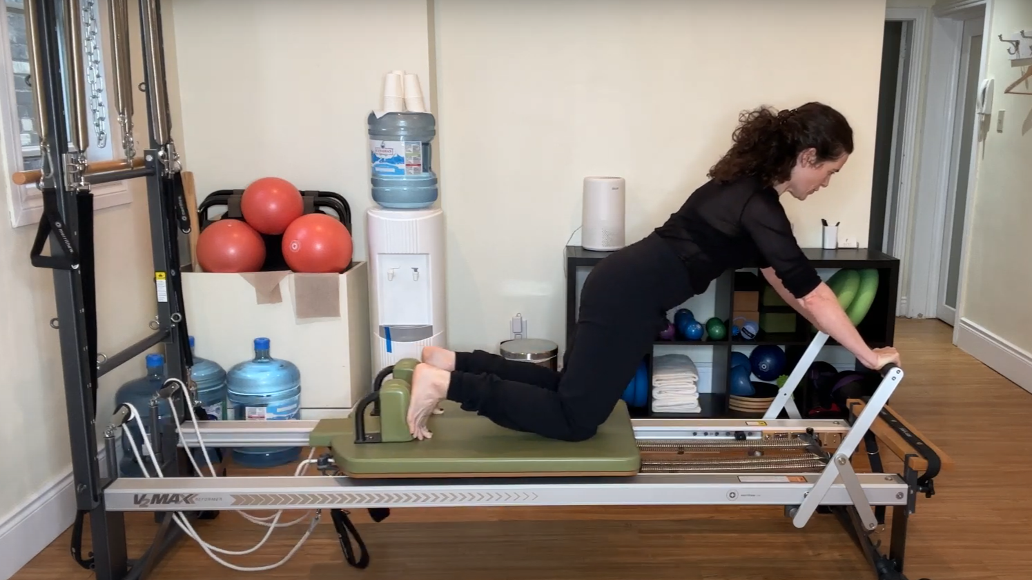 A beginner Pilates Reformer          Exercise you want to know how to teach!